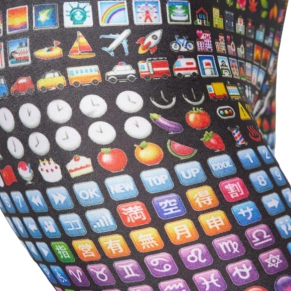 Zara Terez Emoji Hi-Shine Leggings Size Medium - Picture 4 of 16